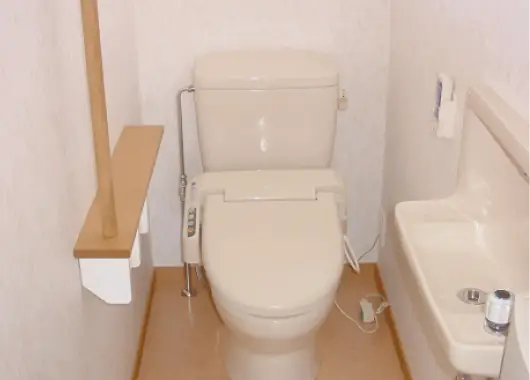 解体対象のトイレ
